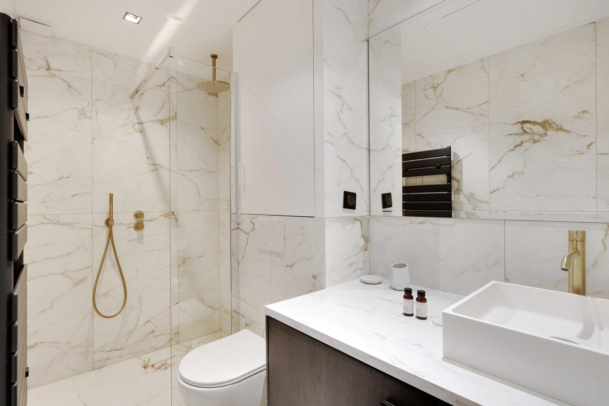 Luxury In The Heart Of - 1br-4p - Bourse Appartement
